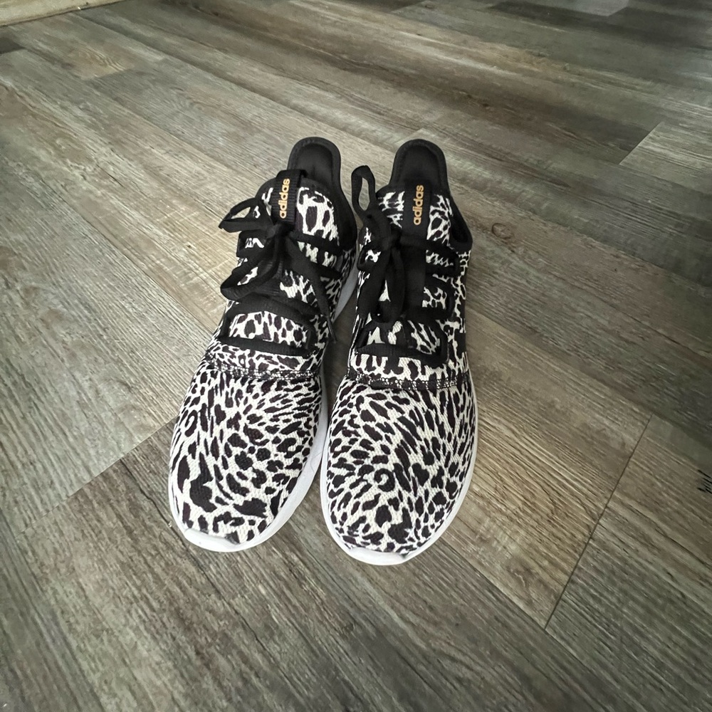 adidas Women's Cloudfoam Pure 2.0 Running Shoe